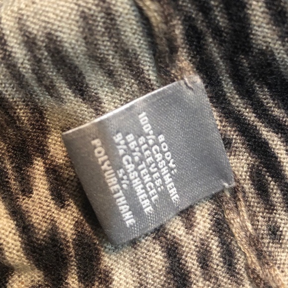 Neiman Marcus The Cashmere Collection Long Sleeve Tee. Size XS. 100% cashmere - Picture 5 of 6